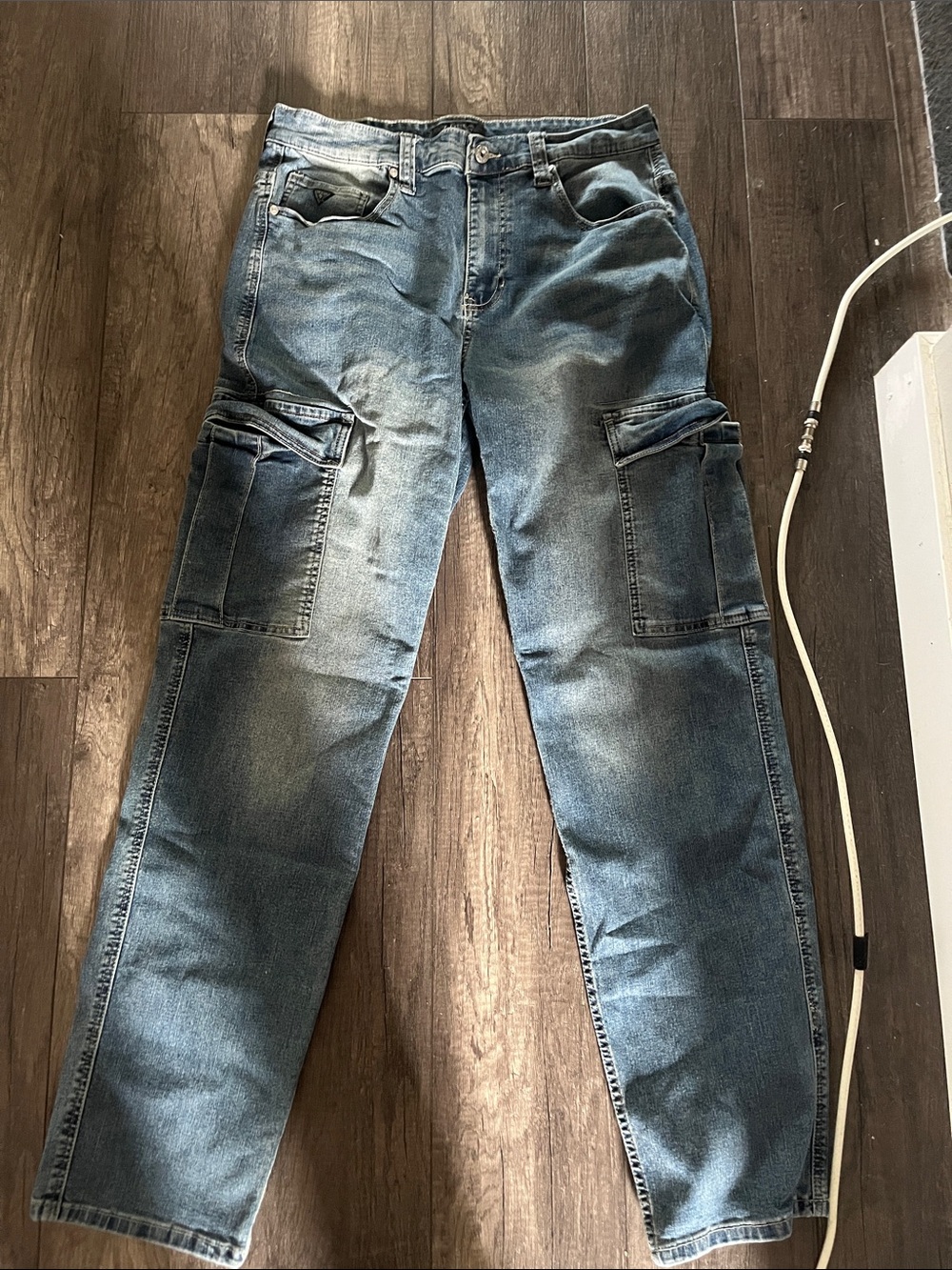 Guess Men's Relaxed Cargo Jeans - Medium Blue Wash